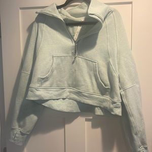 Lululemon Scuba Cropped Oversized Funnel sweatshirt